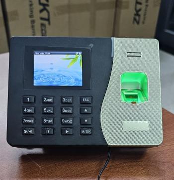 Máy Chấm Công Vân Tay ZKTeco RJ2500